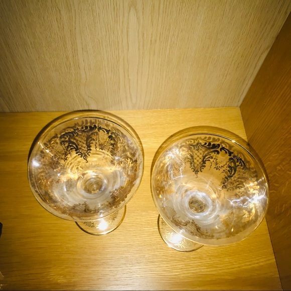 New 2 Glasses or Desert Cups Hand Painted Gold - Picture 11 of 16